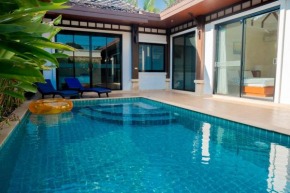 拉威海滩豪华泳池别墅 Rawai Beach Pool Villa